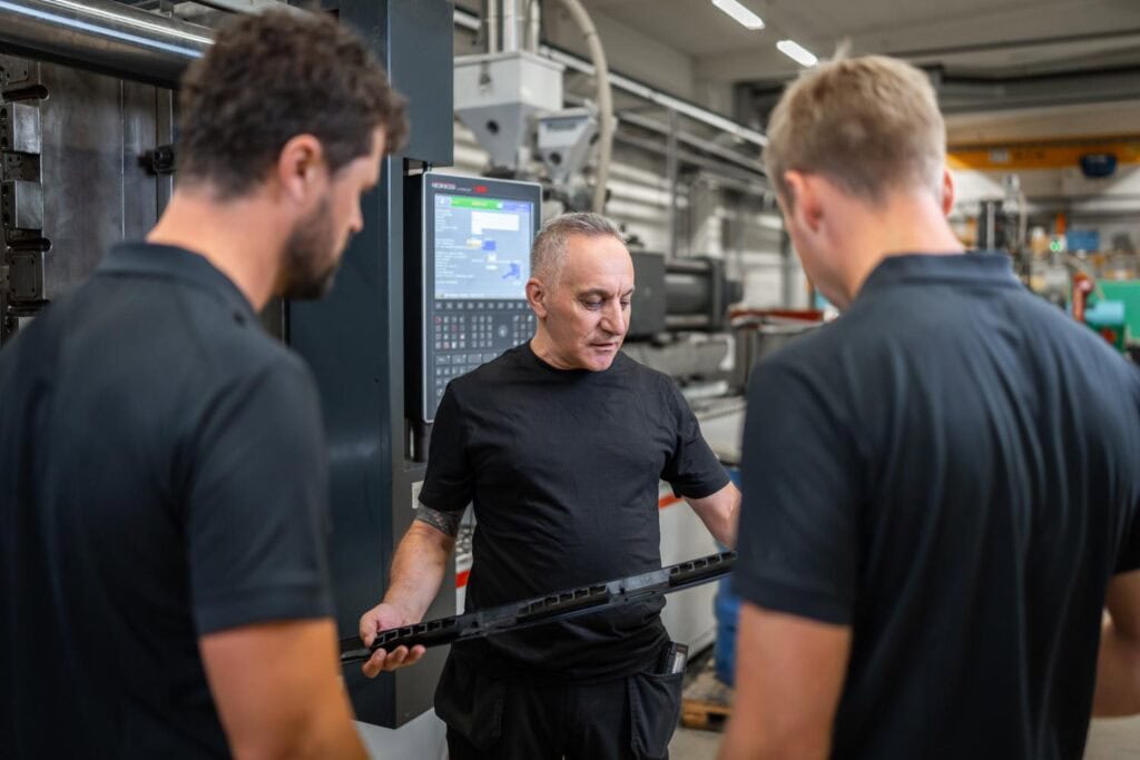 Formsprutning fordon